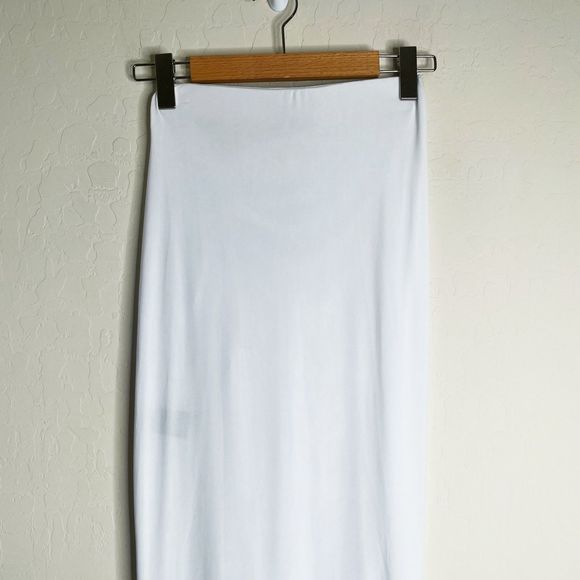 NEW Michael Costello Revolve Maxi Skirt - Picture 7 of 7